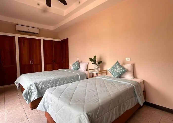 Amira Hotel
